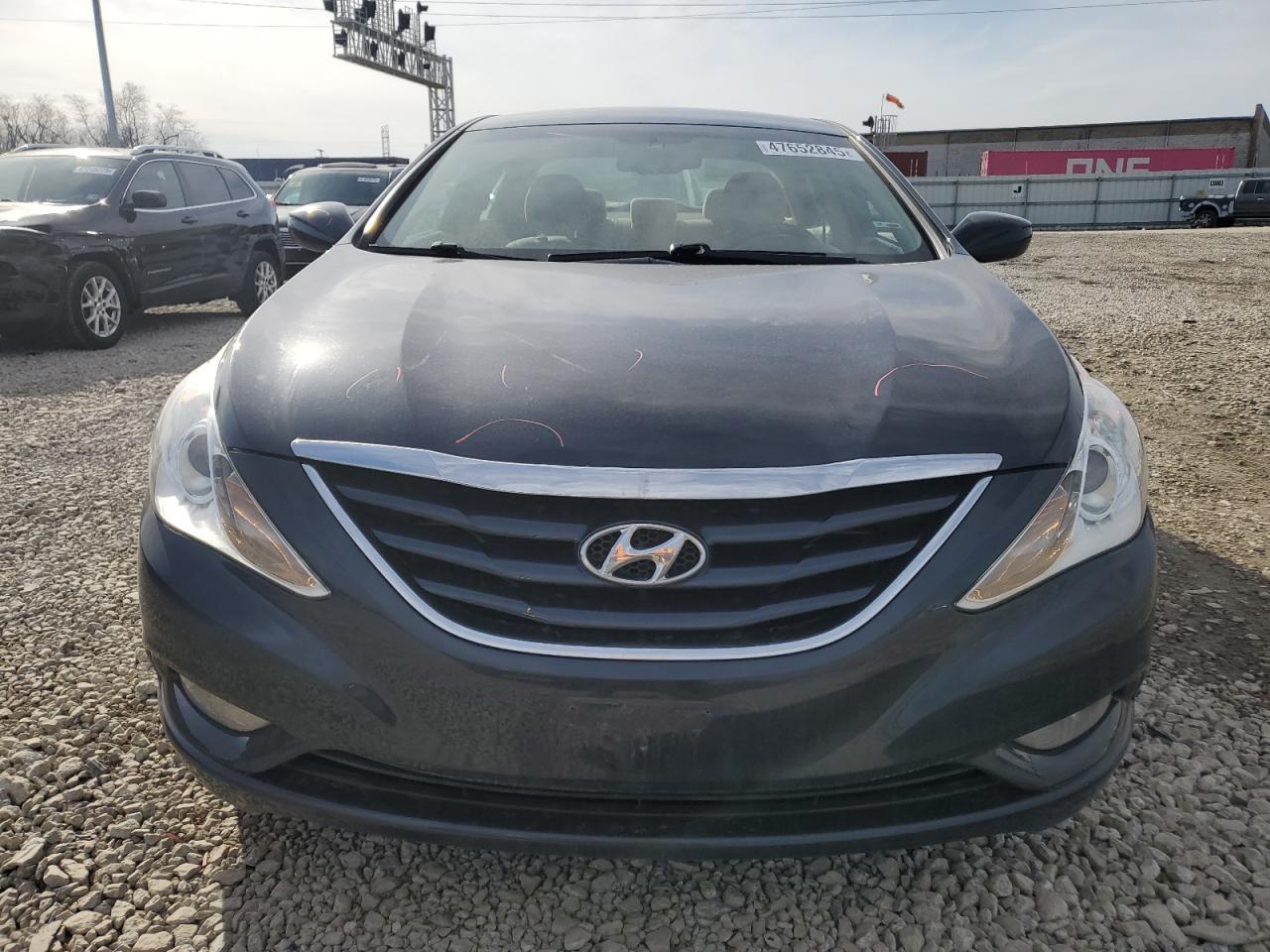 2013 HYUNDAI SONATA GLS - Image 5