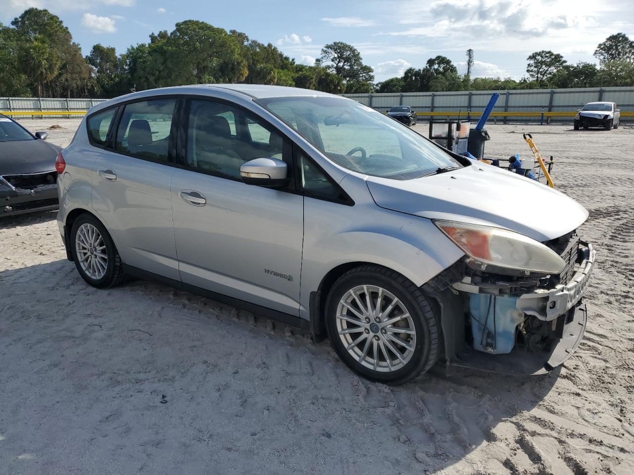 2013 FORD C-MAX SE - Фото 4