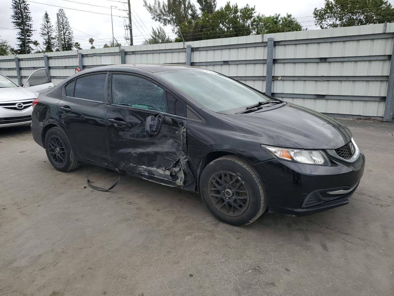 2015 HONDA CIVIC LX - Фото 4