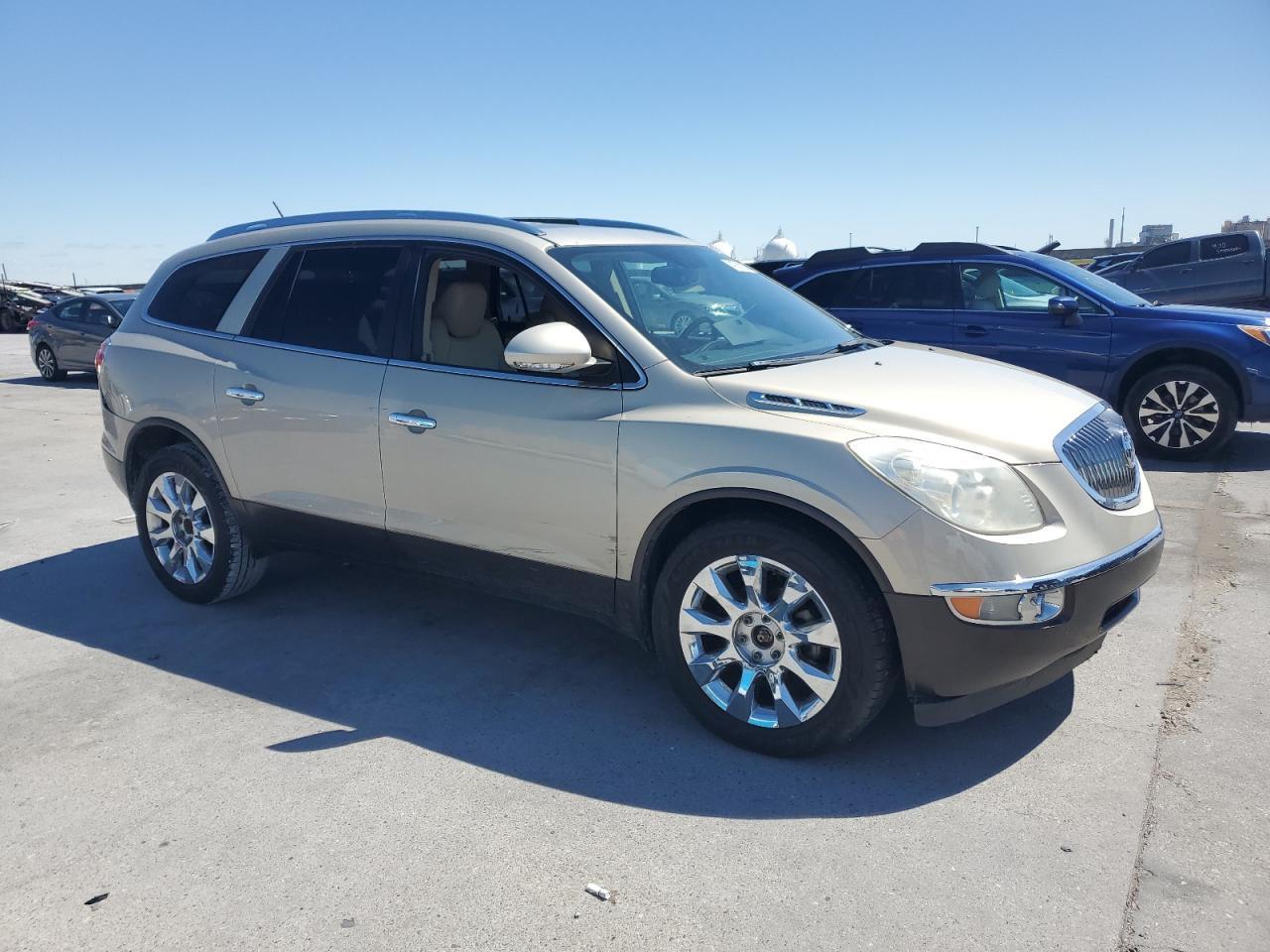 2011 BUICK ENCLAVE CX - Image 4