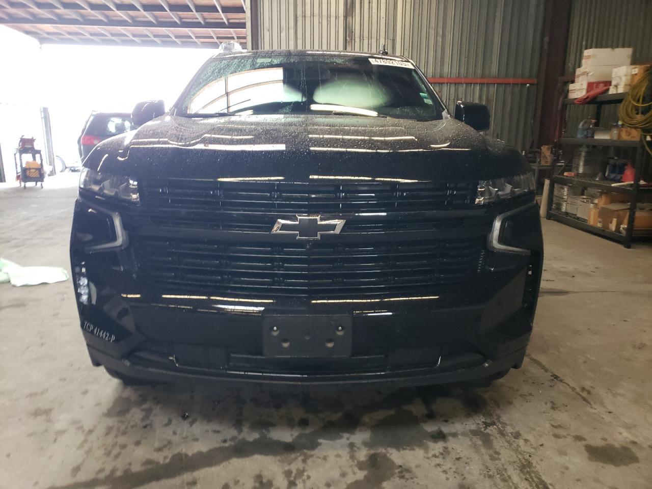 2023 CHEVROLET SUBURBAN C - Фото 5