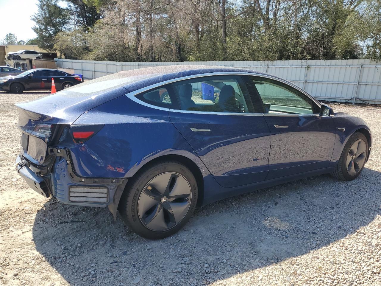 2019 TESLA MODEL 3 - Фото 3