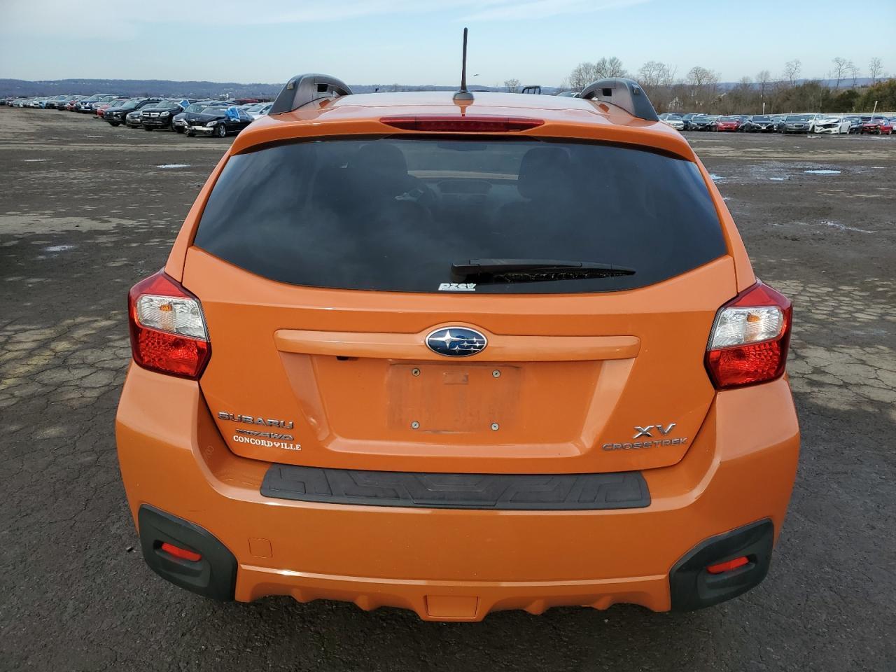 2014 SUBARU XV CROSSTR - Image 6