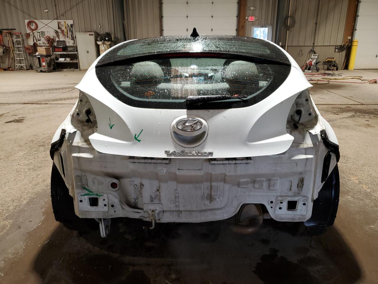 2013 HYUNDAI VELOSTER - Image 6