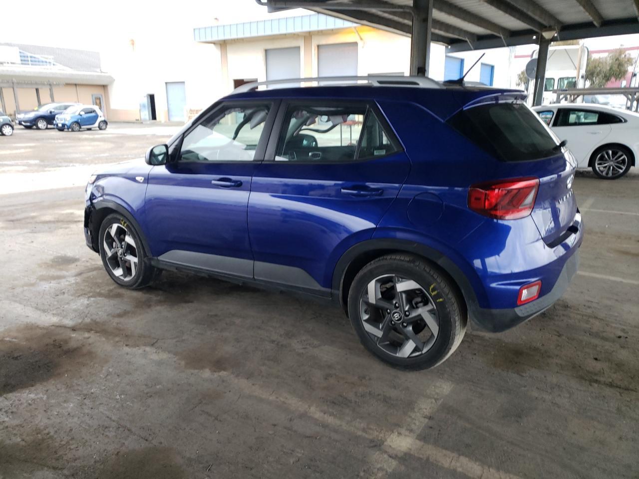 2023 HYUNDAI VENUE SEL - Image 2