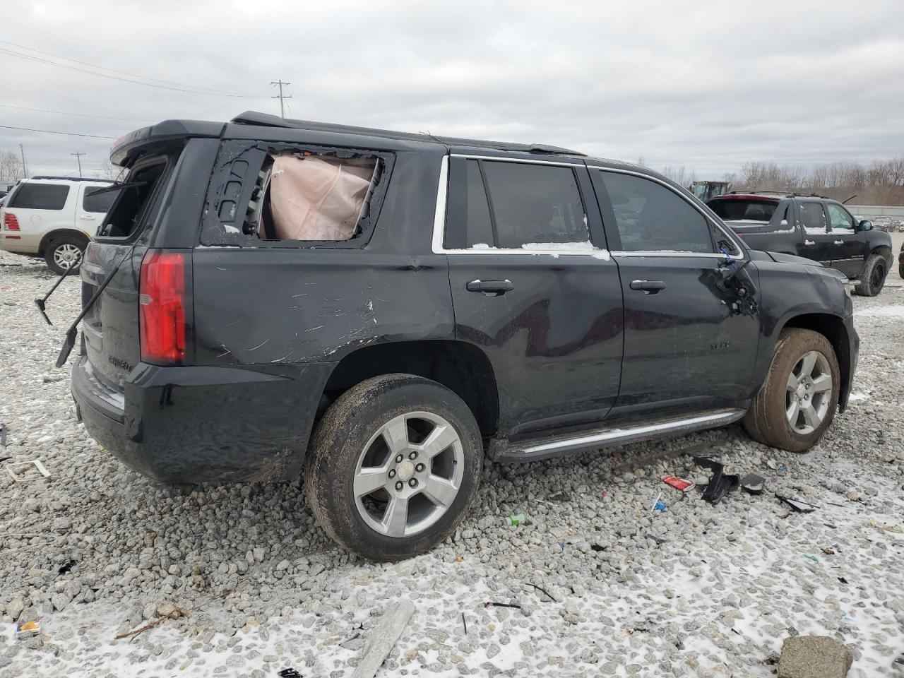 2017 CHEVROLET TAHOE K150 - Image 3