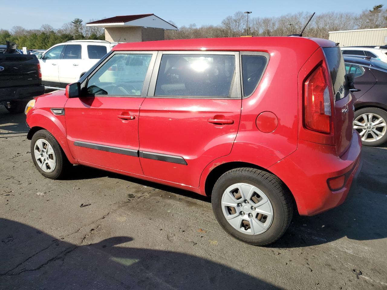 2013 KIA SOUL - Image 2