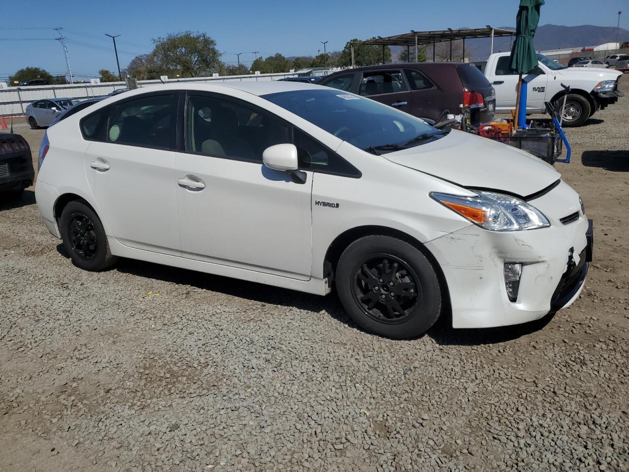 2015 TOYOTA PRIUS - Фото 4