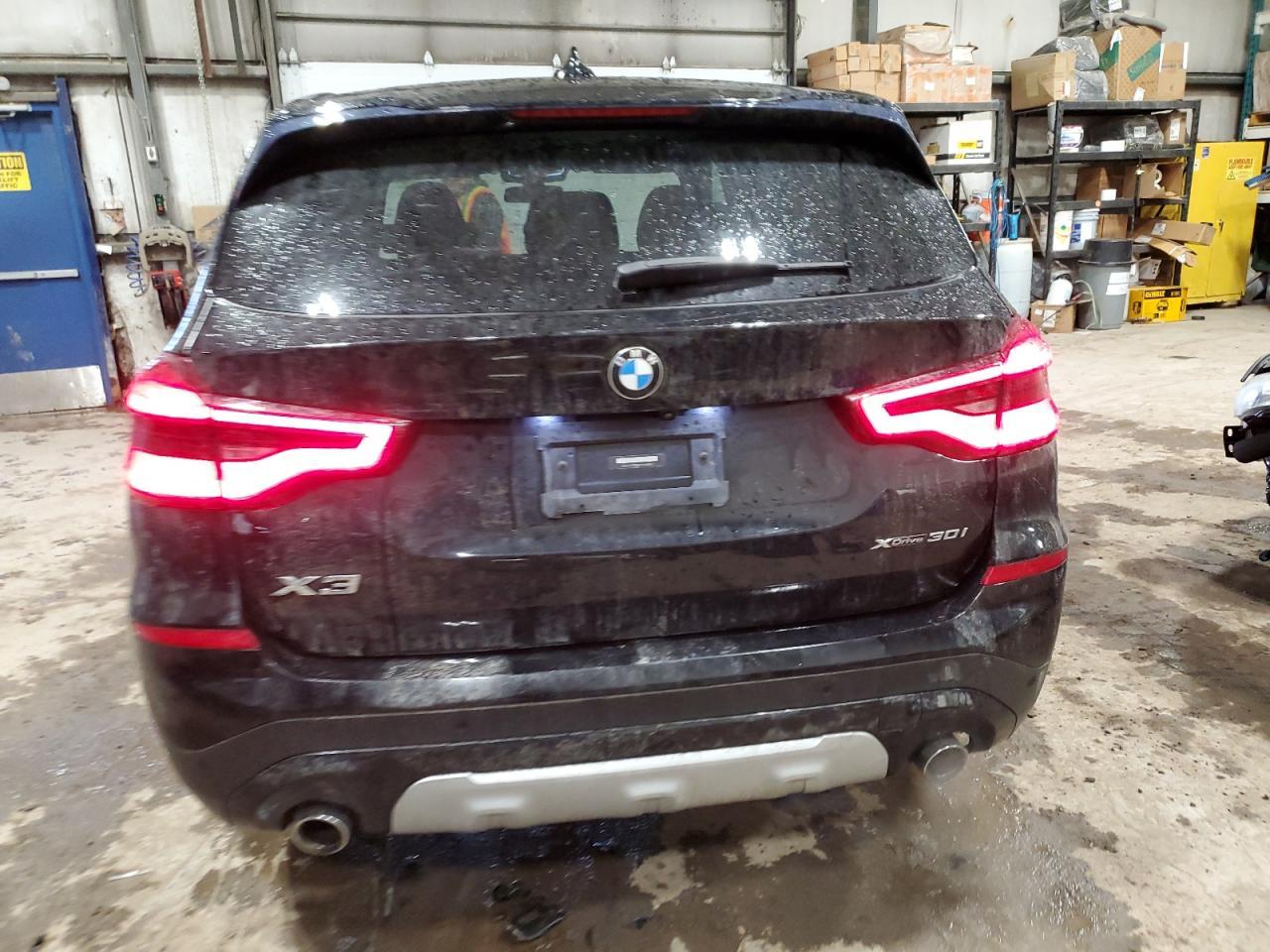 2021 BMW X3 XDRIVE3 - Фото 6