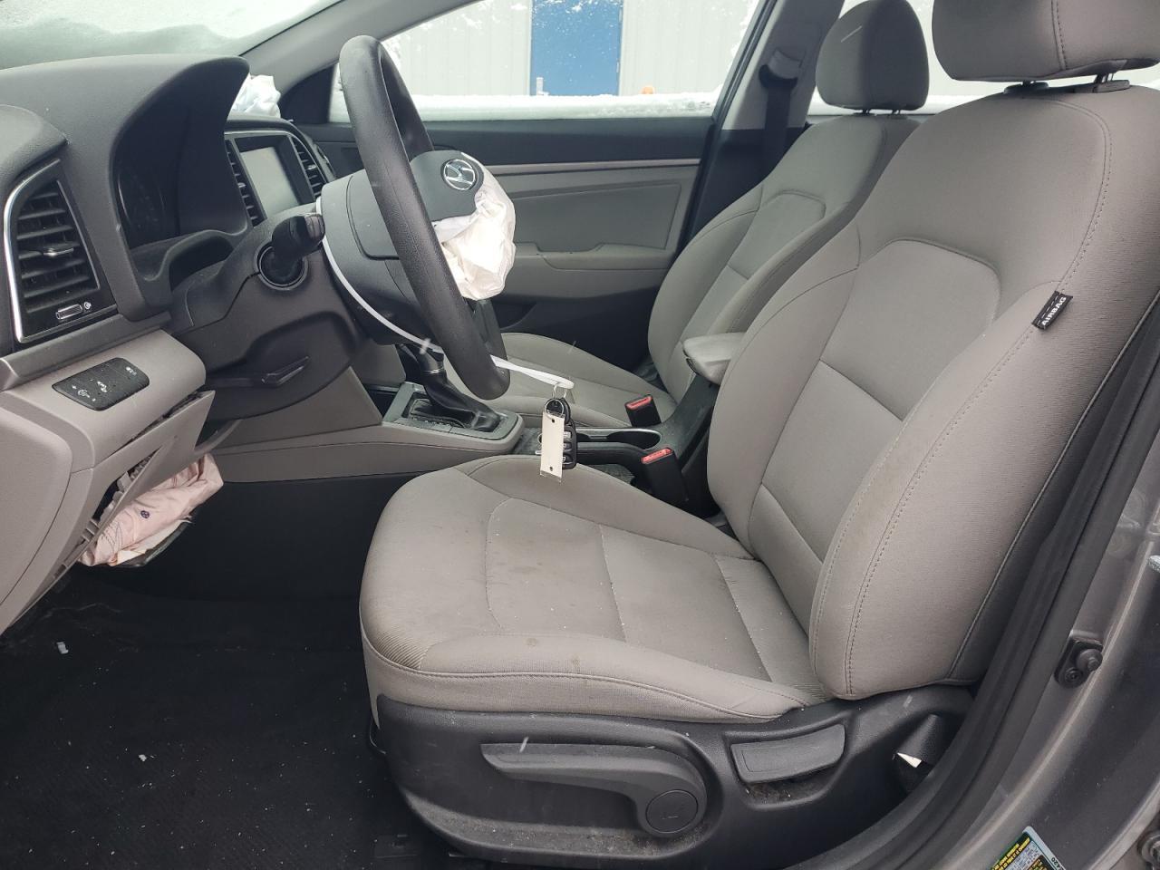 2018 HYUNDAI ELANTRA SE - Image 7