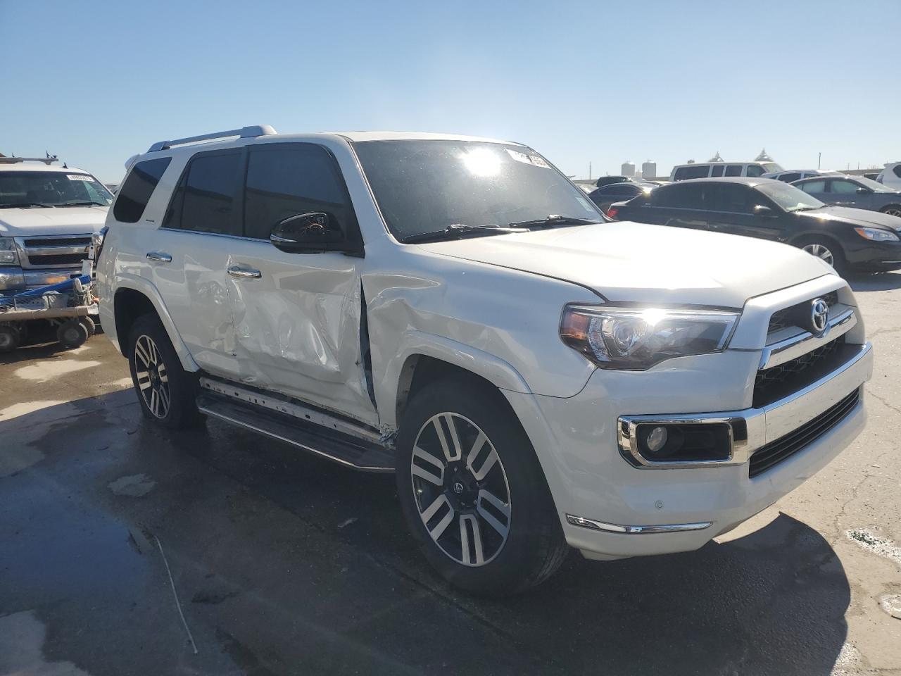 2018 TOYOTA 4RUNNER SR - Фото 4