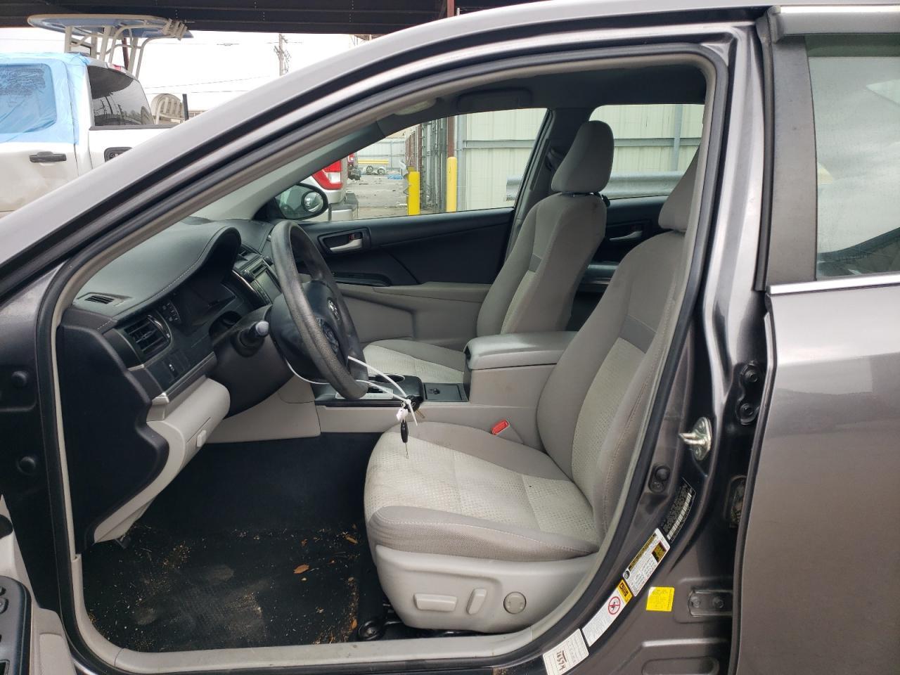 2014 TOYOTA CAMRY L - Фото 7