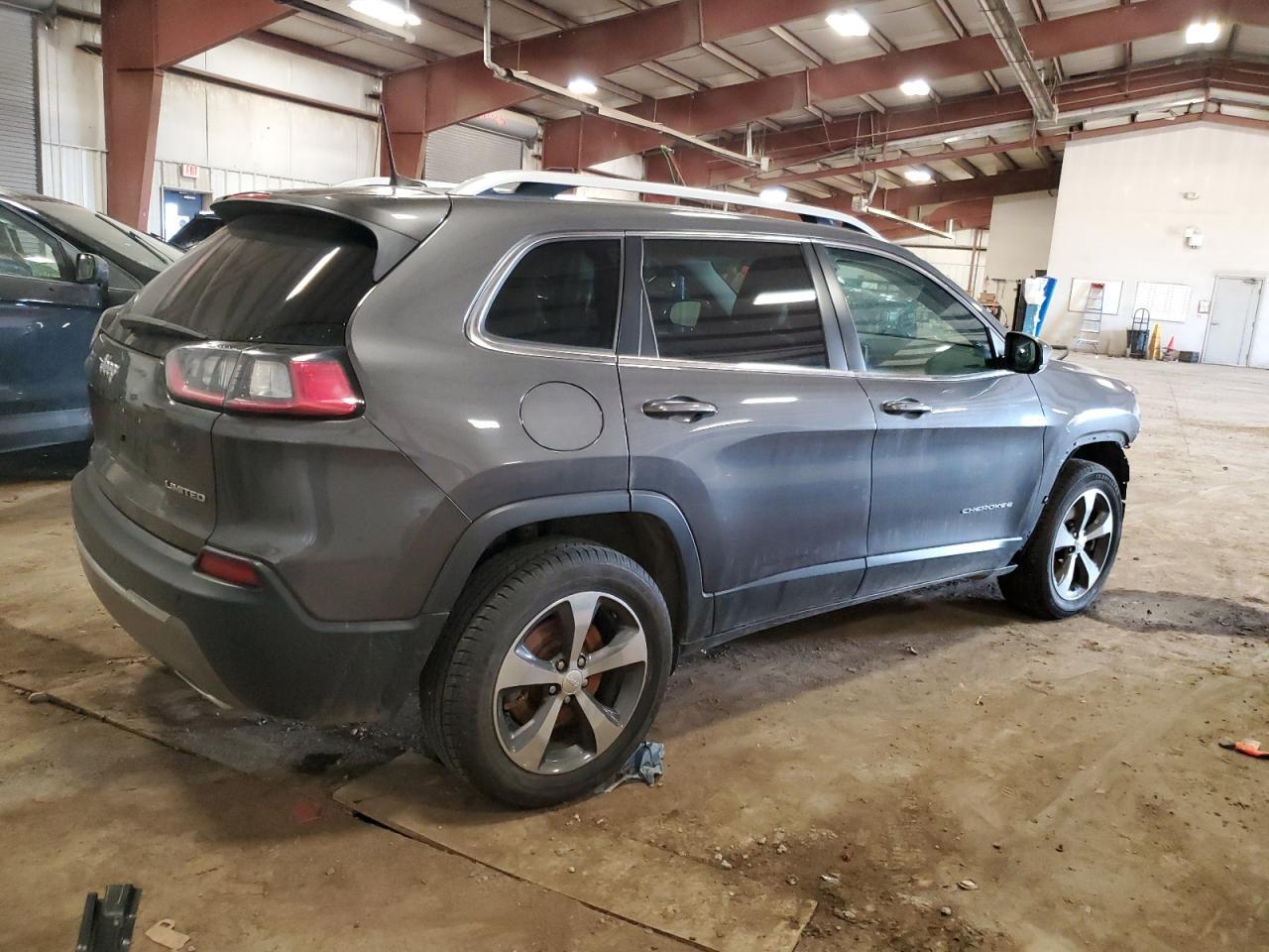 2019 JEEP CHEROKEE L - Фото 3