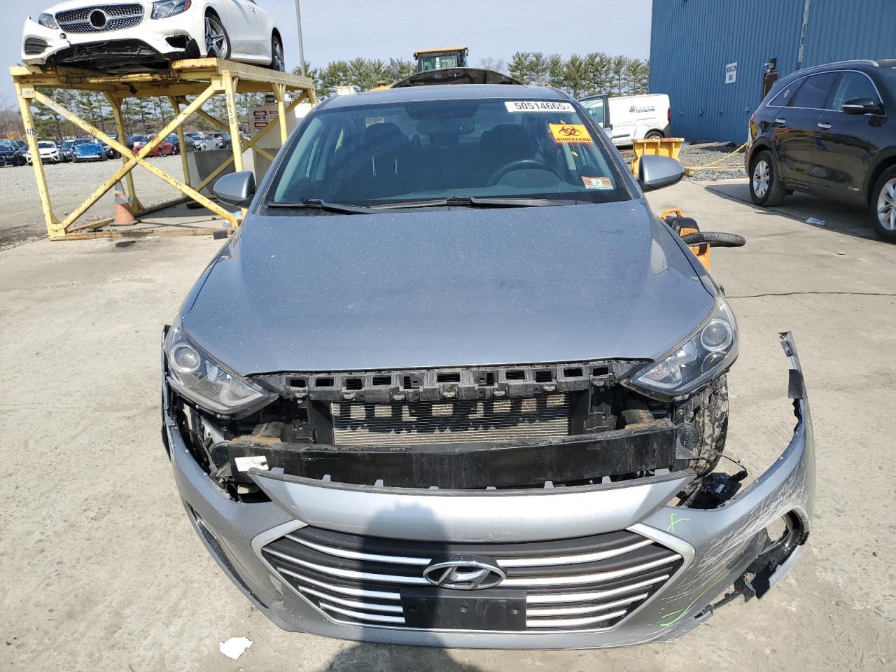 2017 HYUNDAI ELANTRA SE - Фото 5