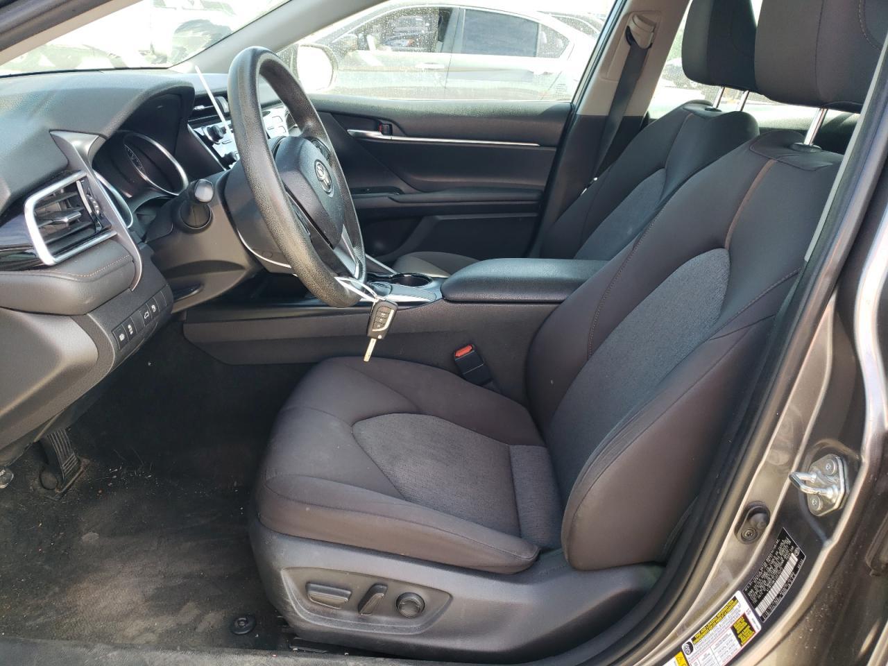 2018 TOYOTA CAMRY L - Фото 7