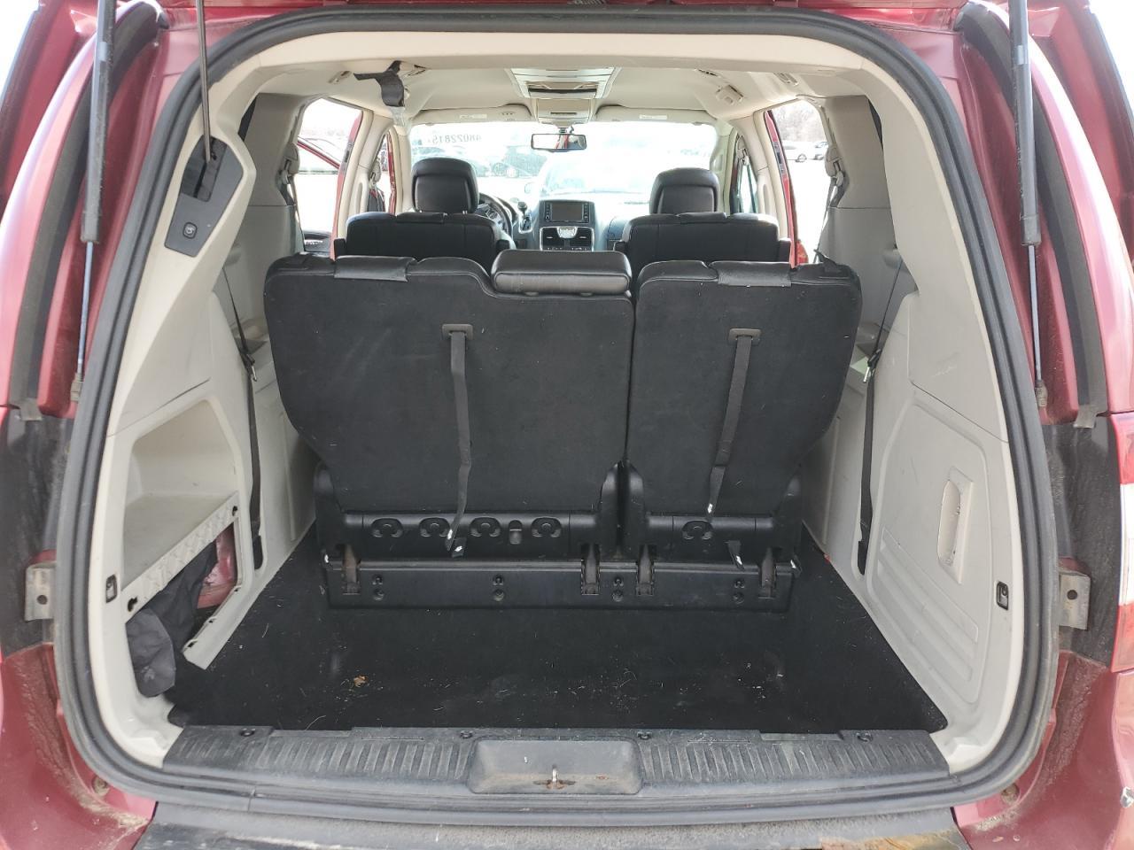 2014 CHRYSLER TOWN & COU - Фото 6