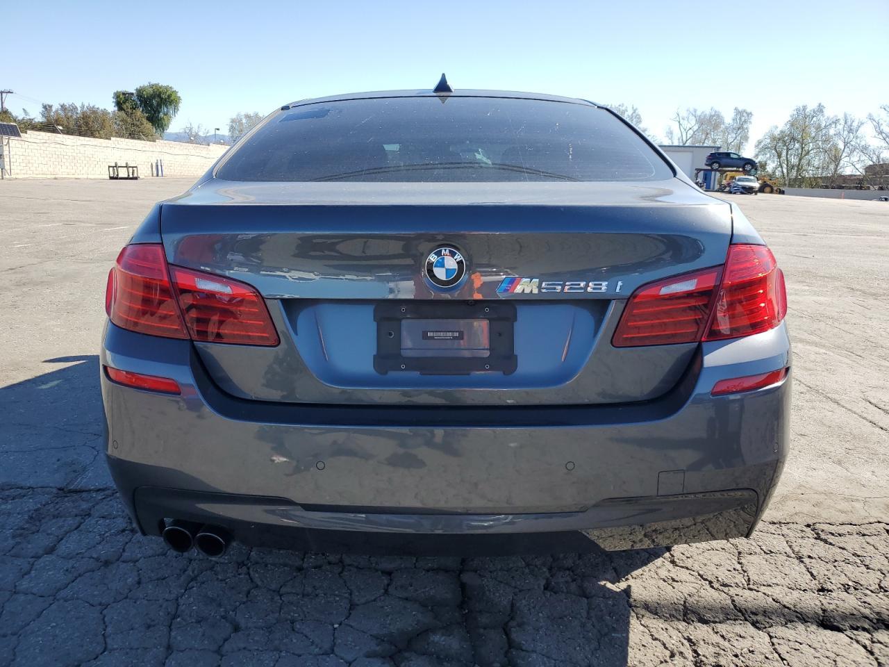 2016 BMW 528 I - Фото 6