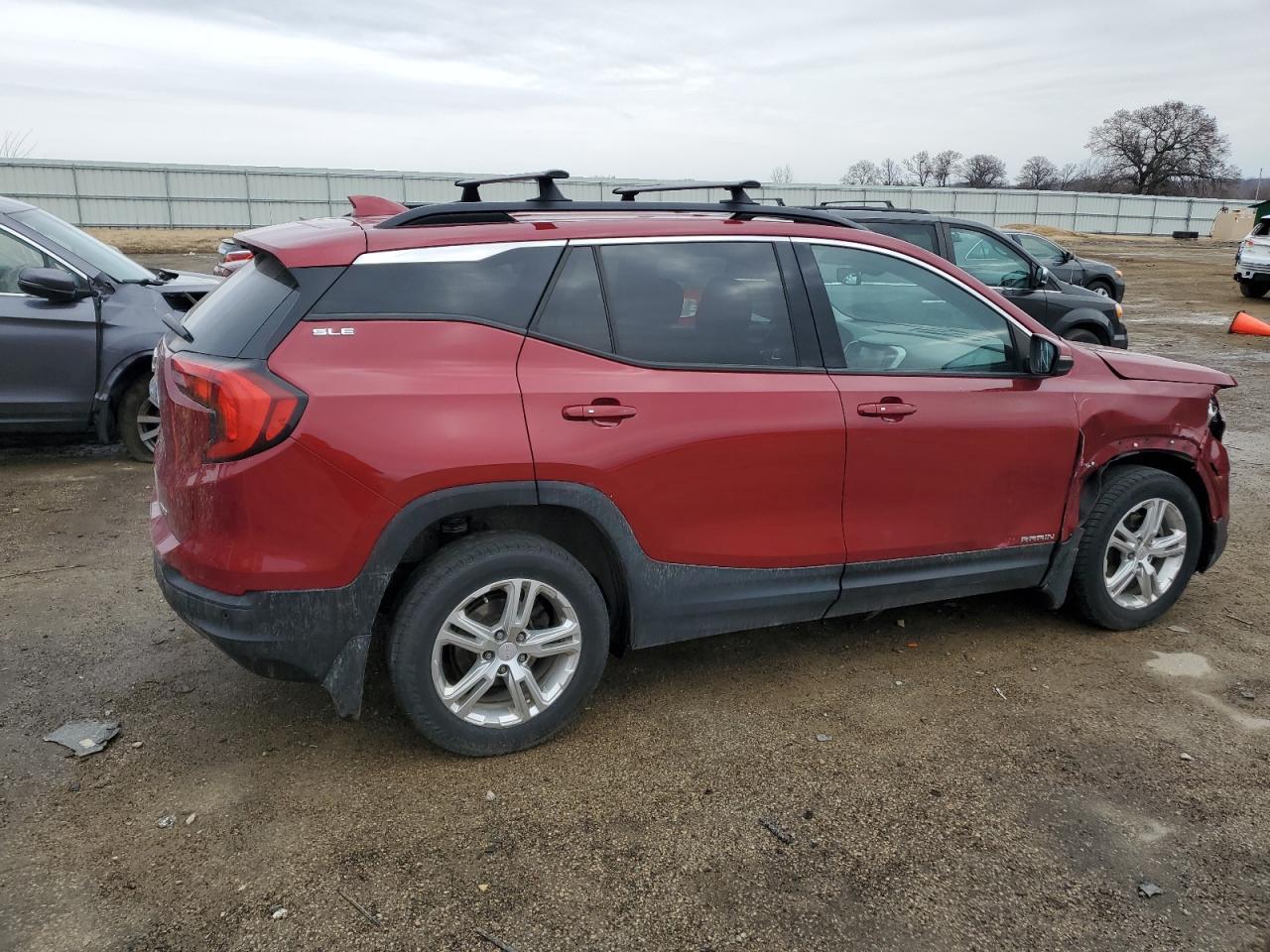 2018 GMC TERRAIN SL - Фото 3