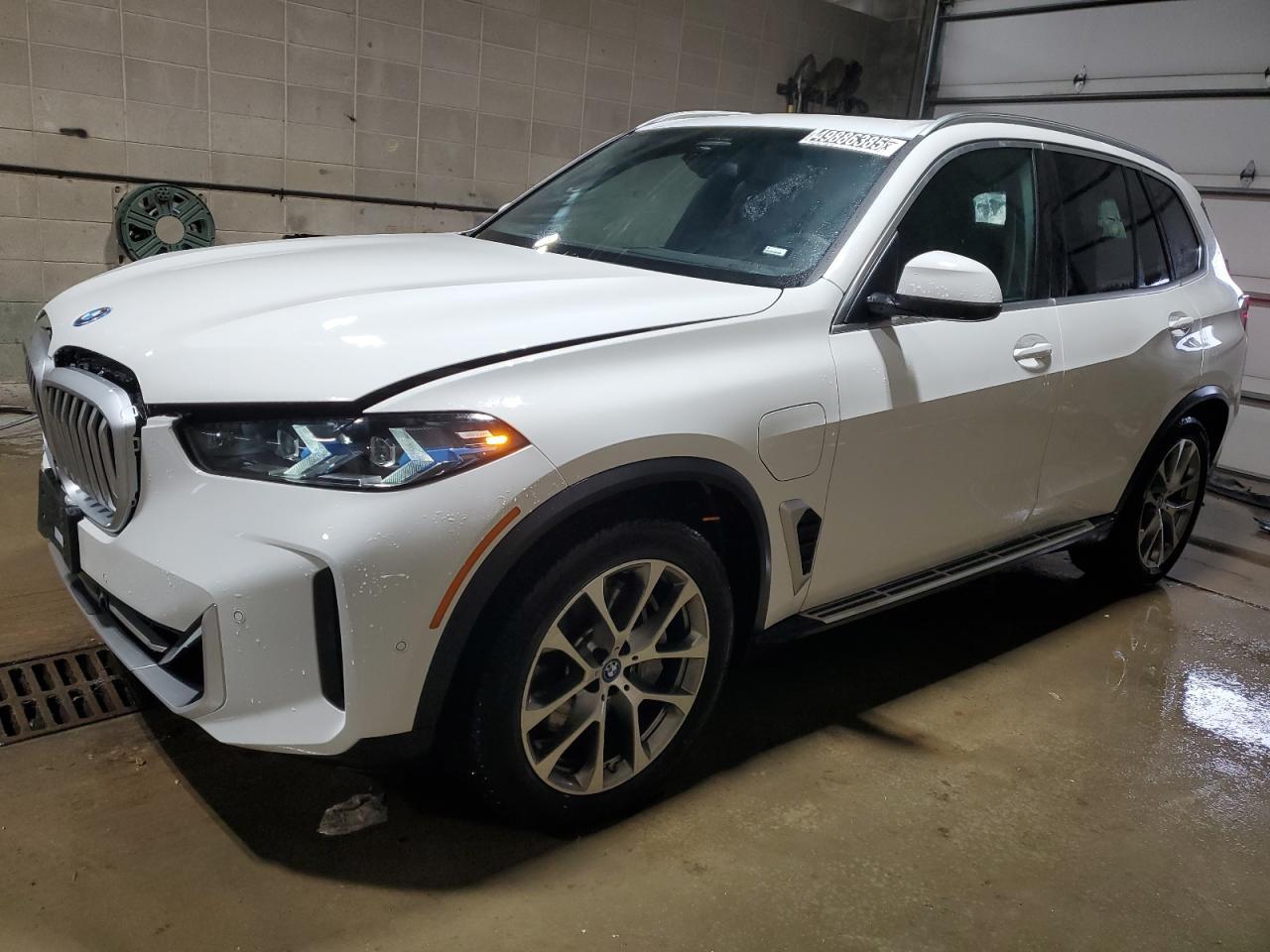 2025 BMW X5 XDRIVE5