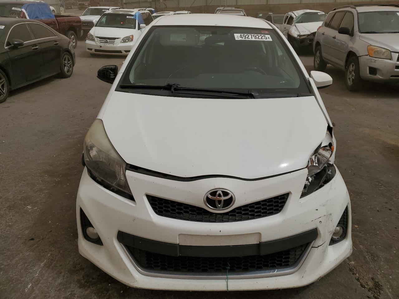 2014 TOYOTA YARIS - Фото 5