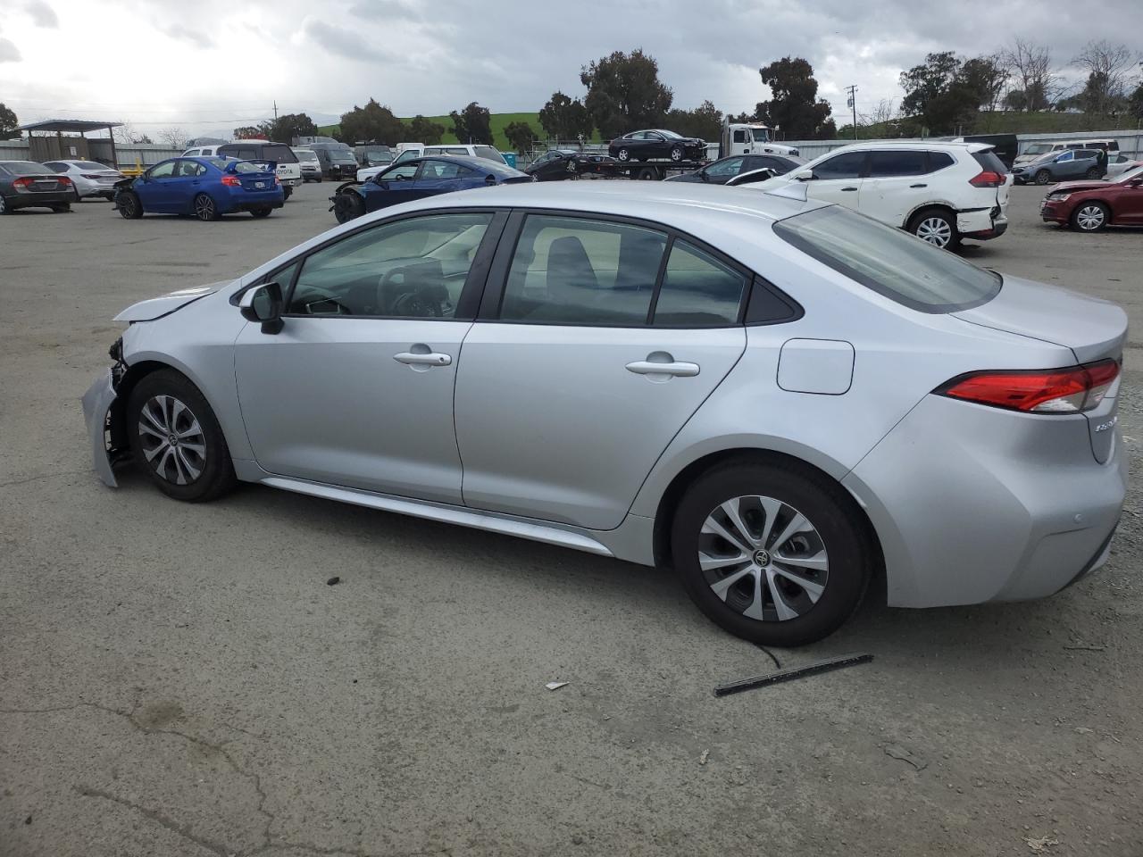 2022 TOYOTA COROLLA LE - Image 2