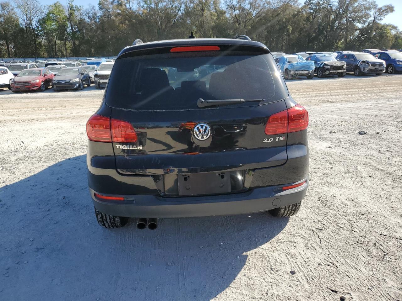 2015 VOLKSWAGEN TIGUAN S - Фото 6