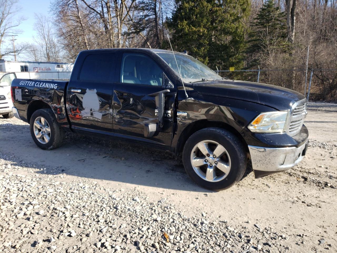 2015 RAM 1500 SLT - Фото 4