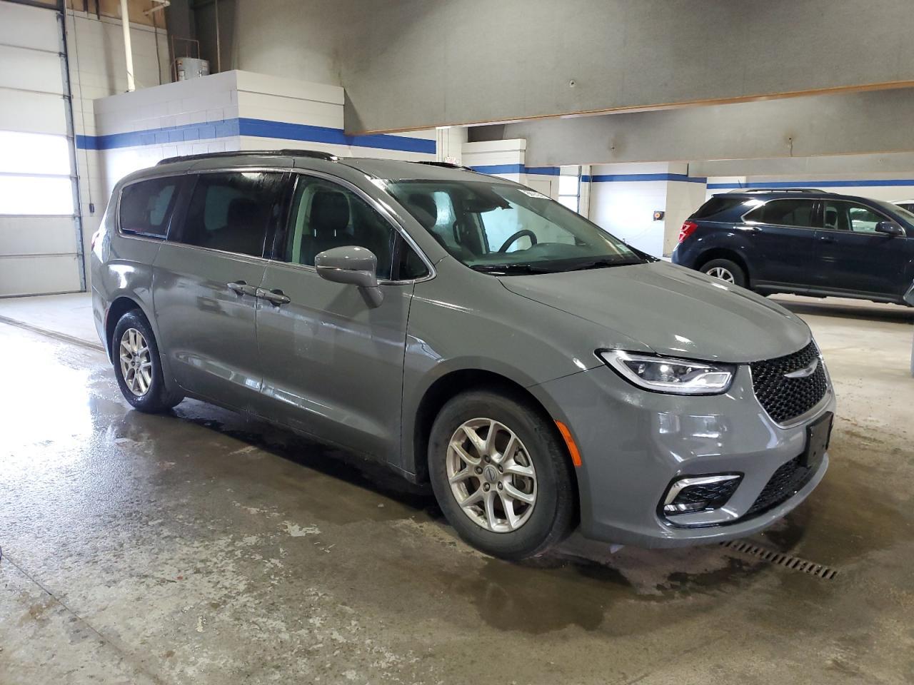 2022 CHRYSLER PACIFICA T - Image 4