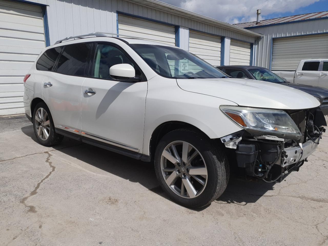 2013 NISSAN PATHFINDER - Фото 4