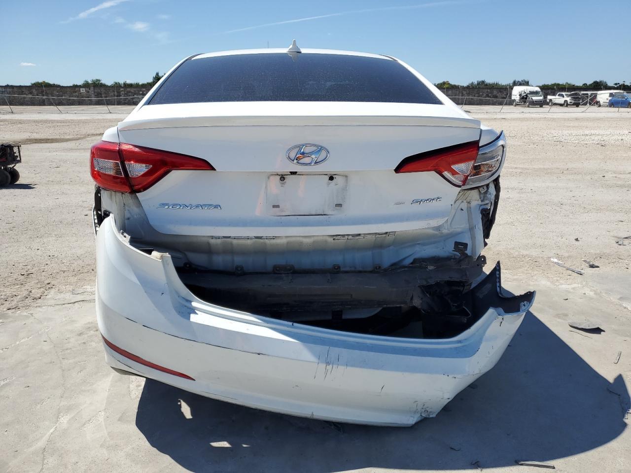 2017 HYUNDAI SONATA SPO - Image 6