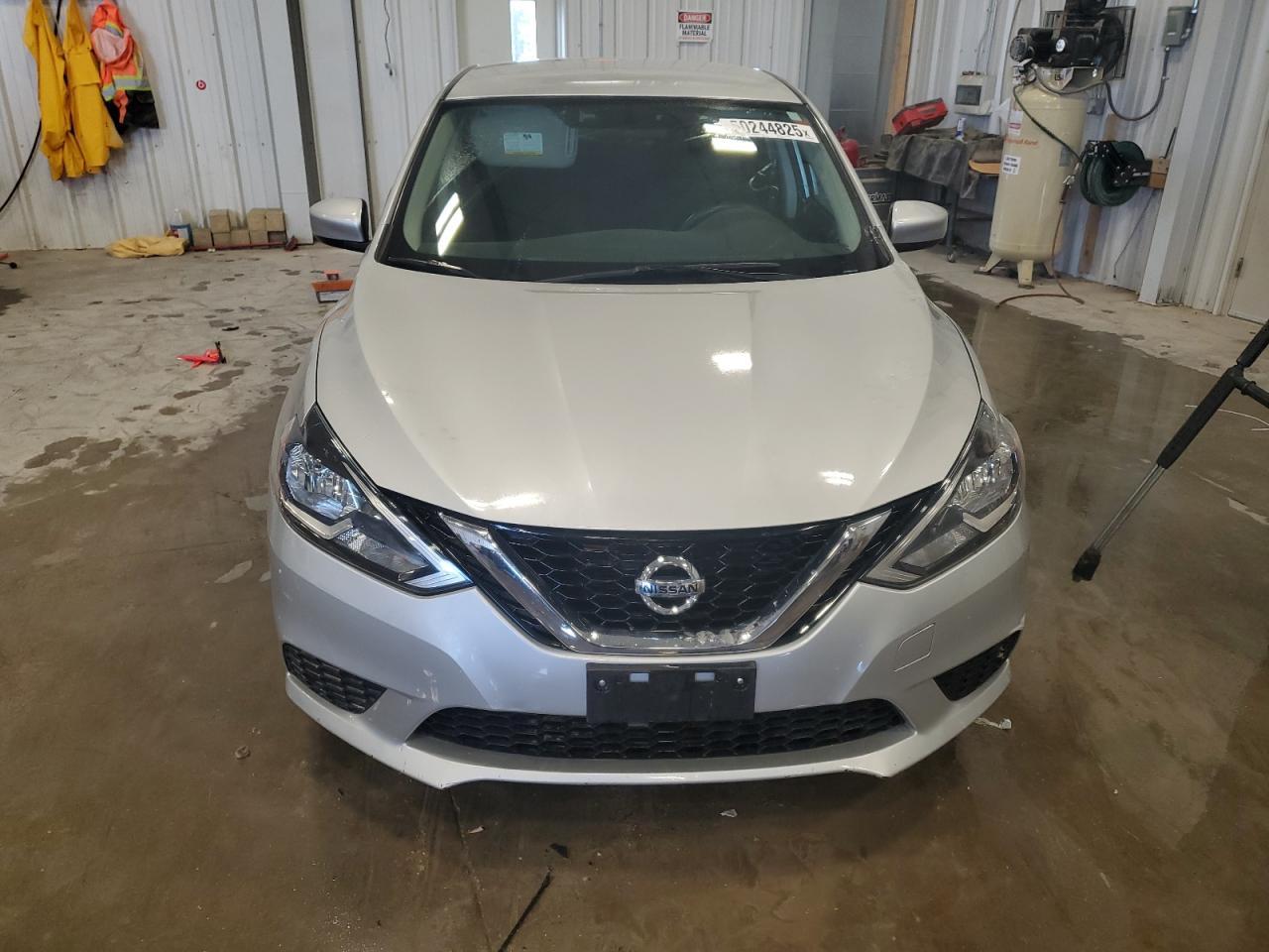 2017 NISSAN SENTRA S - Фото 5