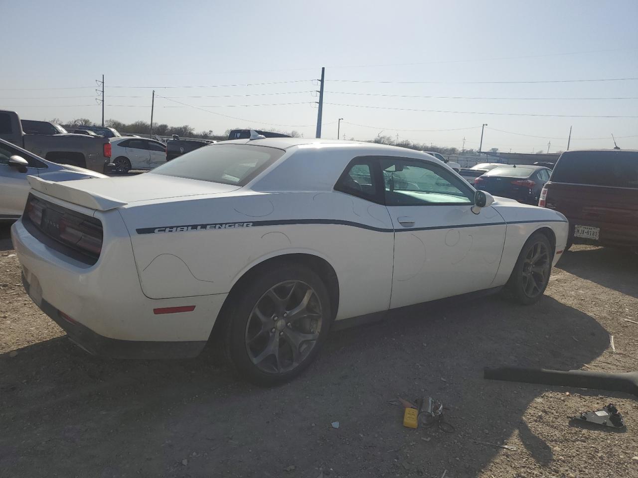 2015 DODGE CHALLENGER - Фото 3
