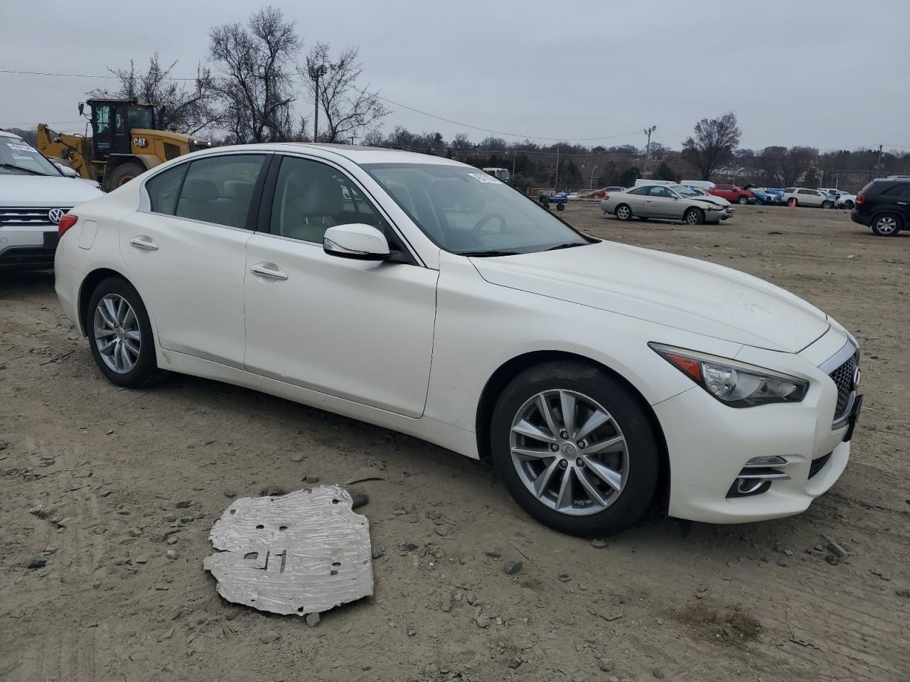 2016 INFINITI Q50 PREMIU - Фото 4