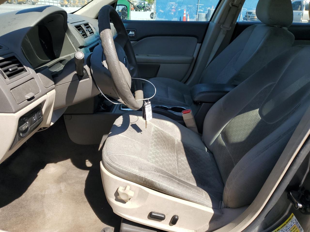 2012 FORD FUSION SE - Image 7