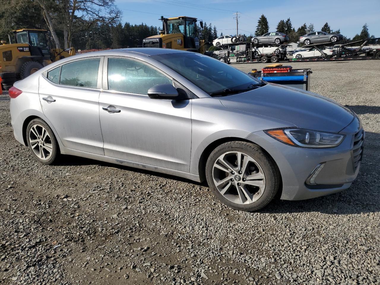 2017 HYUNDAI ELANTRA SE - Image 4