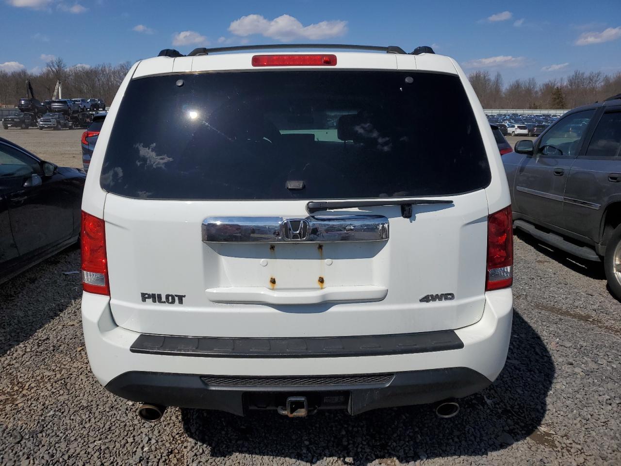 2012 HONDA PILOT EXLN - Image 6