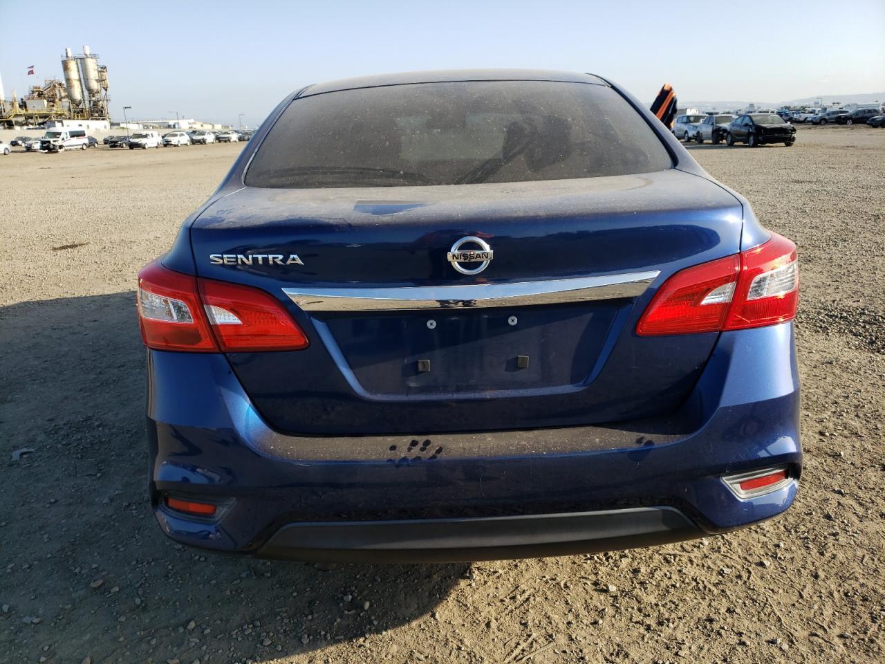 2017 NISSAN SENTRA S - Фото 6