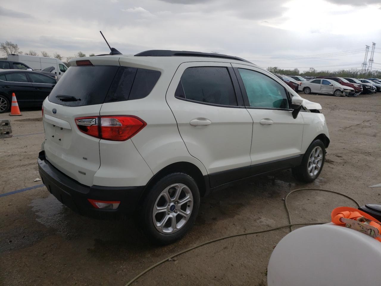2020 FORD ECOSPORT S - Фото 3