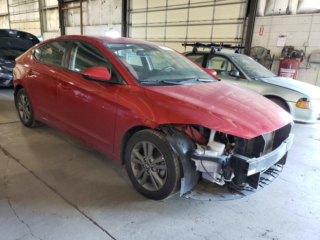 2018 HYUNDAI ELANTRA SE - Фото 4