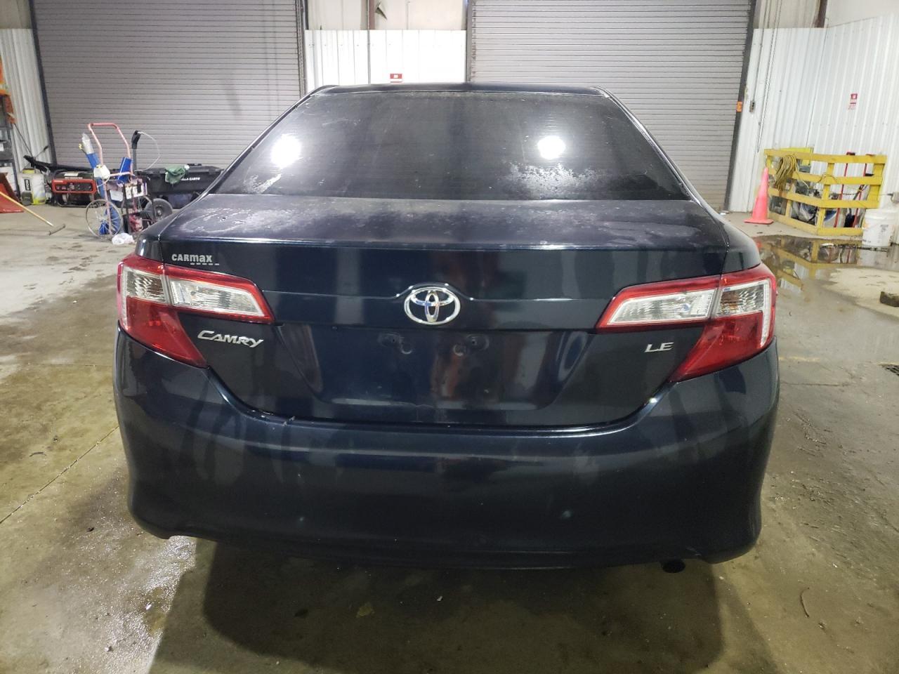 2014 TOYOTA CAMRY L - Image 6