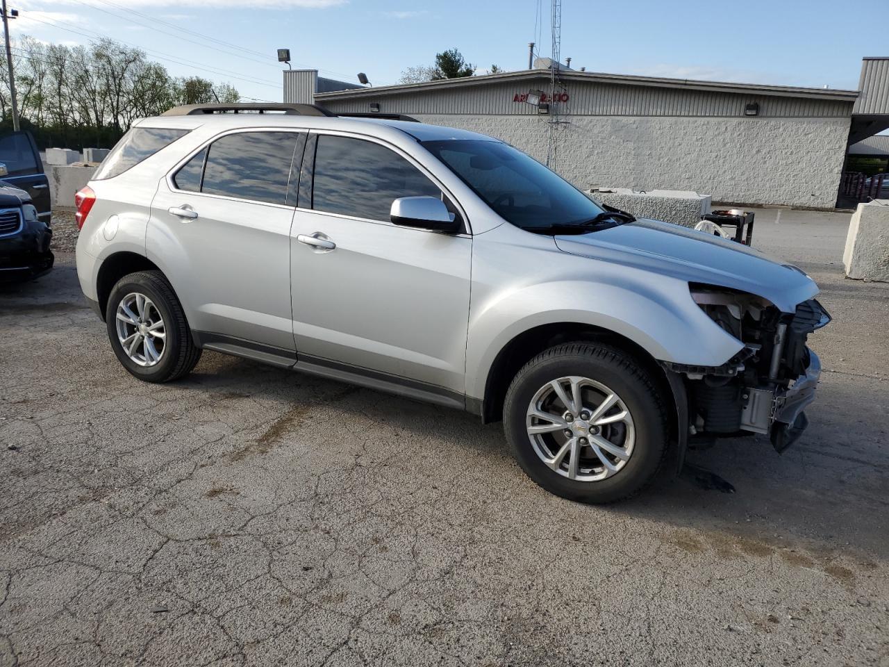 2016 CHEVROLET EQUINOX LT - Фото 4