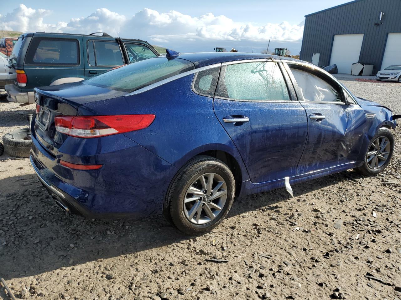 2019 KIA OPTIMA LX - Фото 3