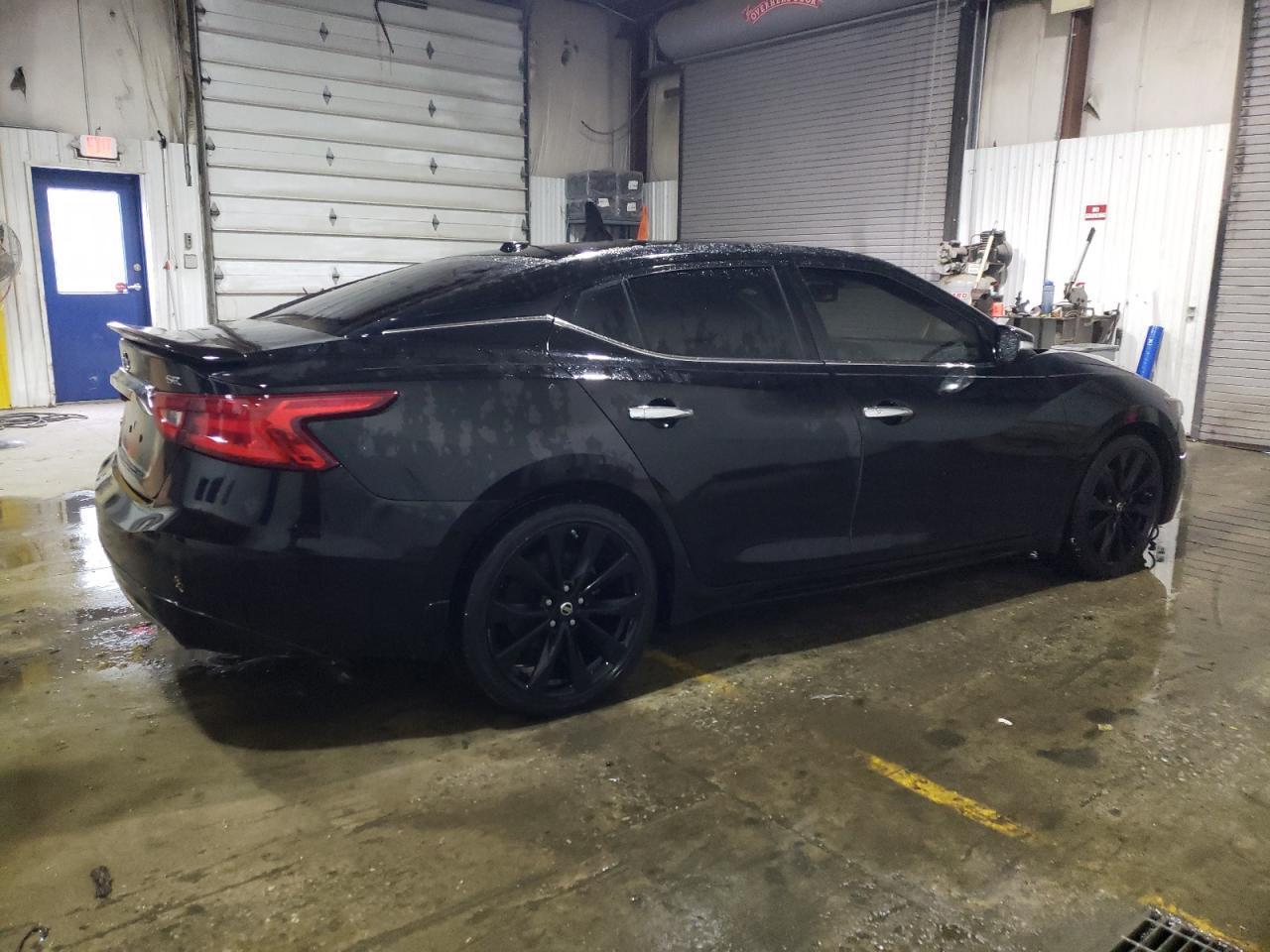 2017 NISSAN MAXIMA 3.5 - Фото 3