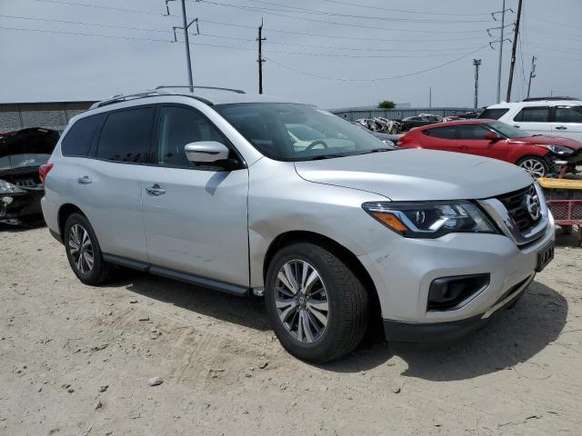 2018 Nissan Pathfinder S - Image 4