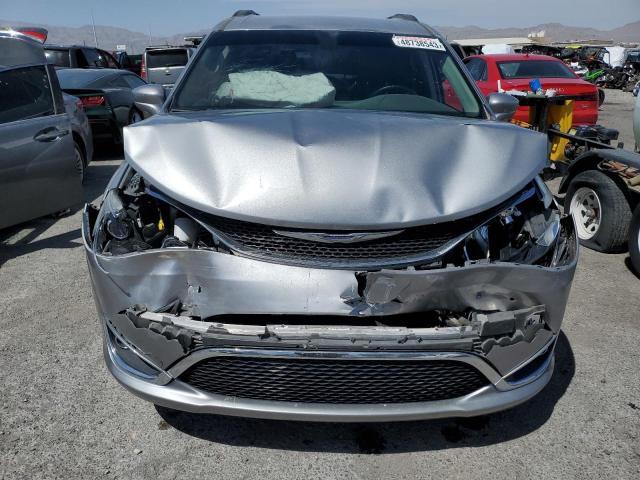 2017 Chrysler Pacifica Touring L - Фото 5