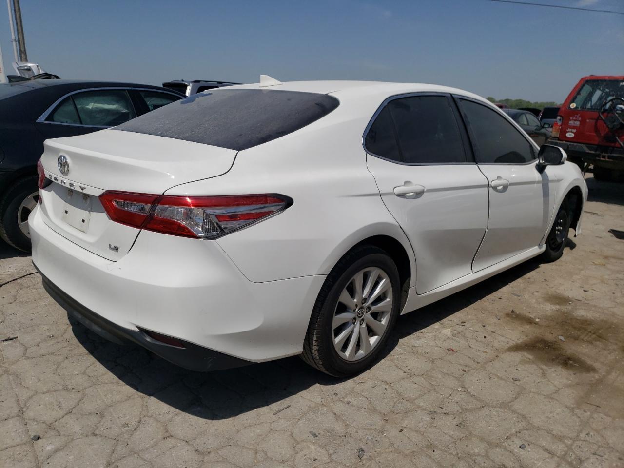 2020 TOYOTA CAMRY LE - Image 3