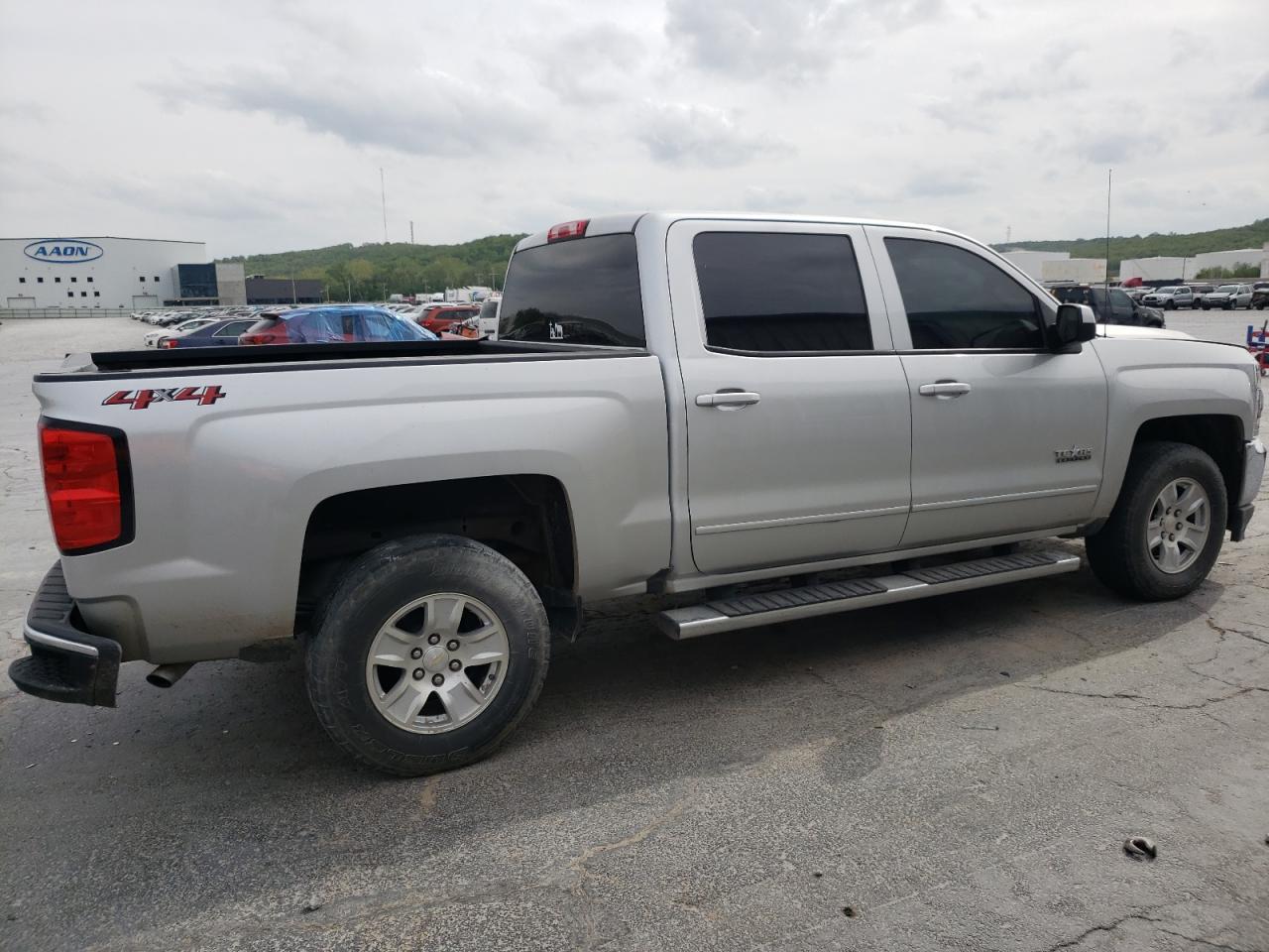2018 CHEVROLET SILVERADO - Фото 3