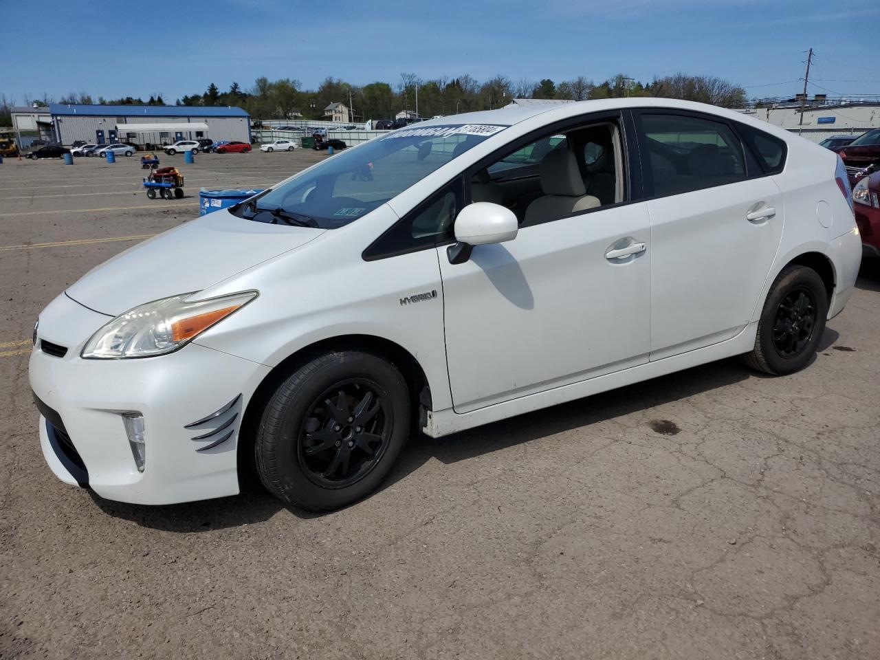 2014 TOYOTA PRIUS car image