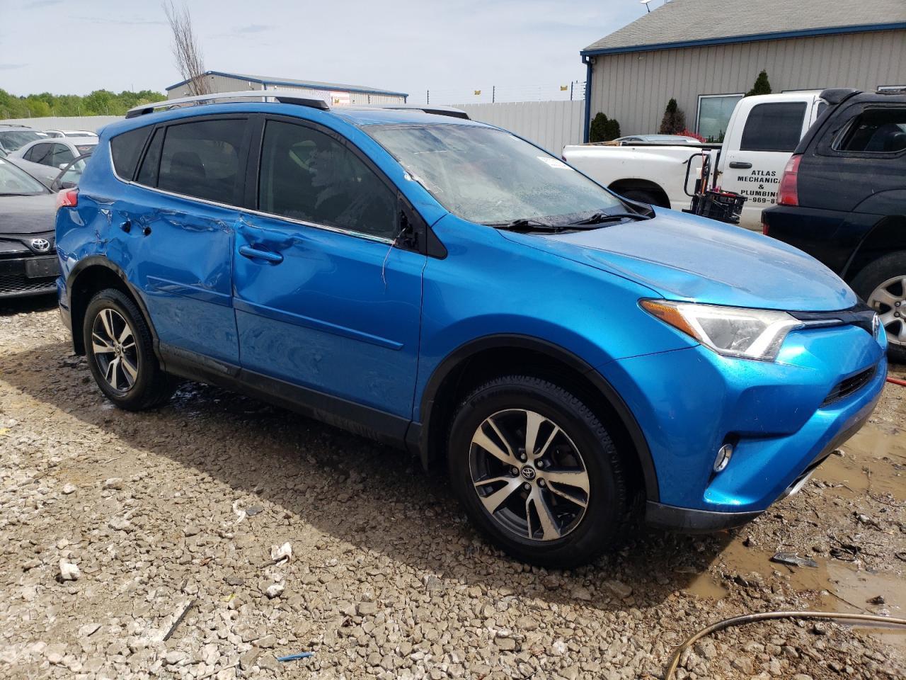 2016 TOYOTA RAV4 XLE - Image 4