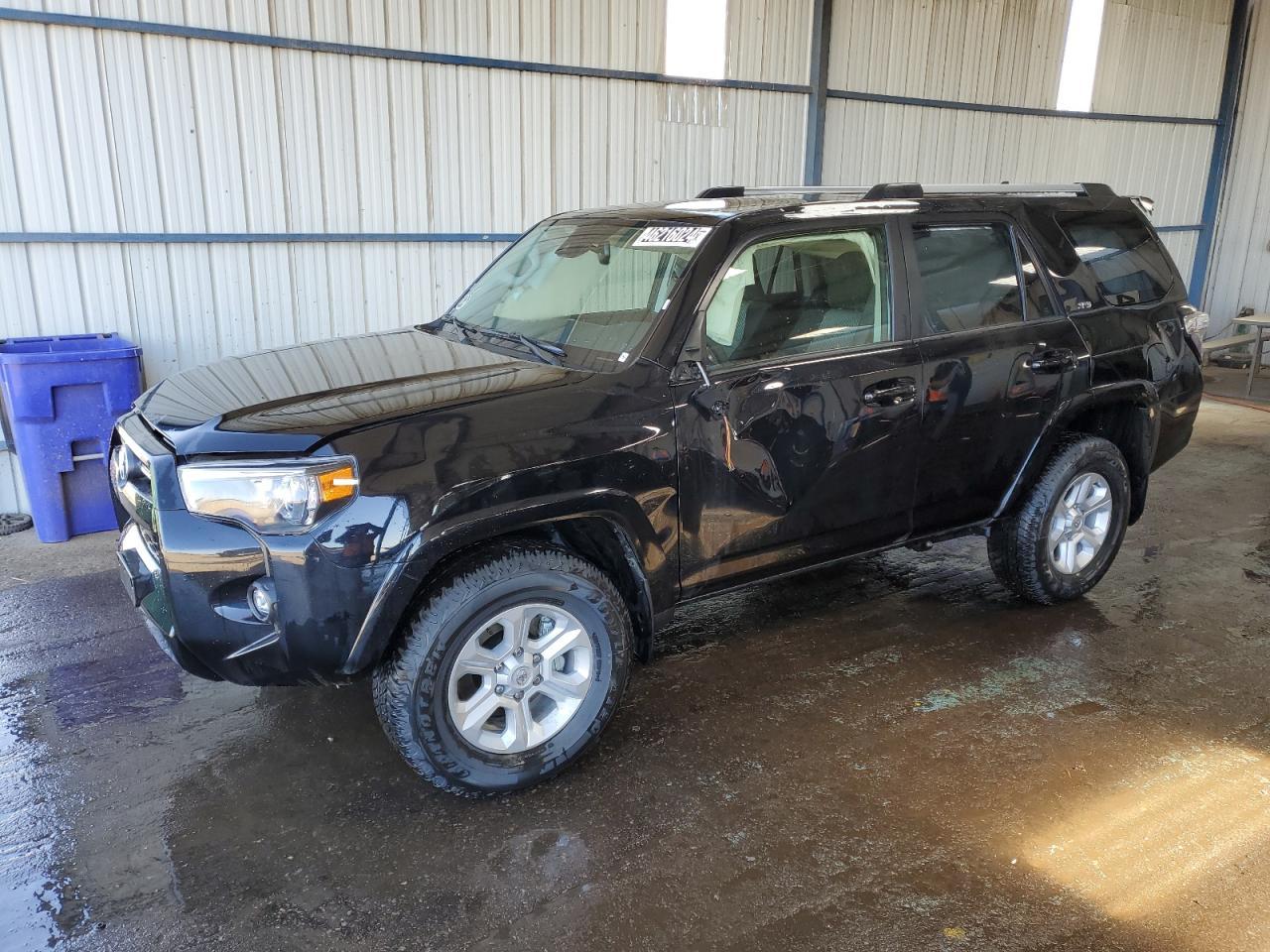 2024 TOYOTA 4RUNNER SR